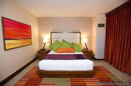 Vee Quiva Hotel & Casino Phoenix